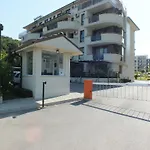 Al Rial * 슈코르필로브치