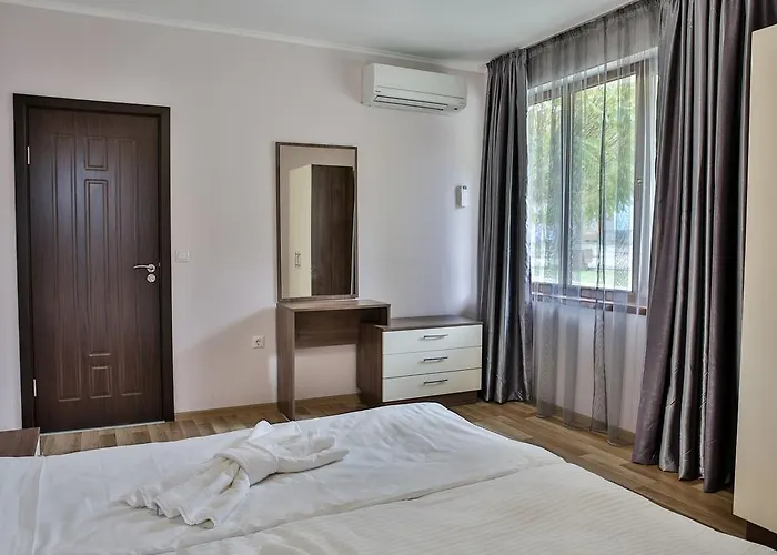 Al Rial Apartament Shkorpilovtsi