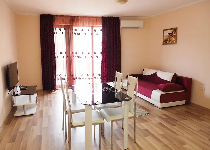 Al Rial Apartament Shkorpilovtsi